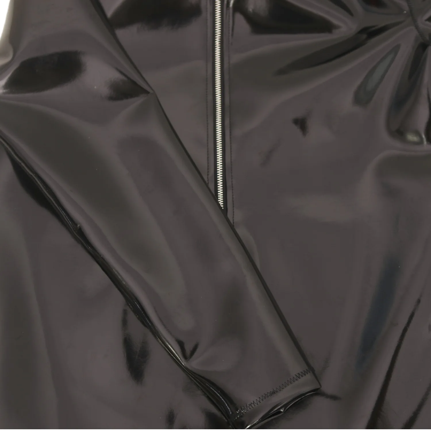 Kaos Latex Pria Model Baru Len - Mens Fashion Wear ulasan dan harga